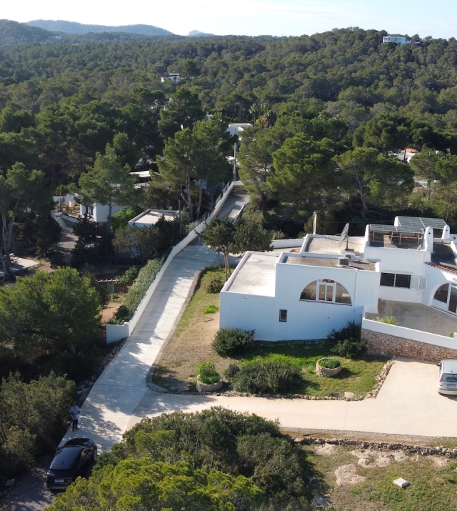 Resa estates ibiza for sale te koop villa huis zwembad san jose house air.JPG